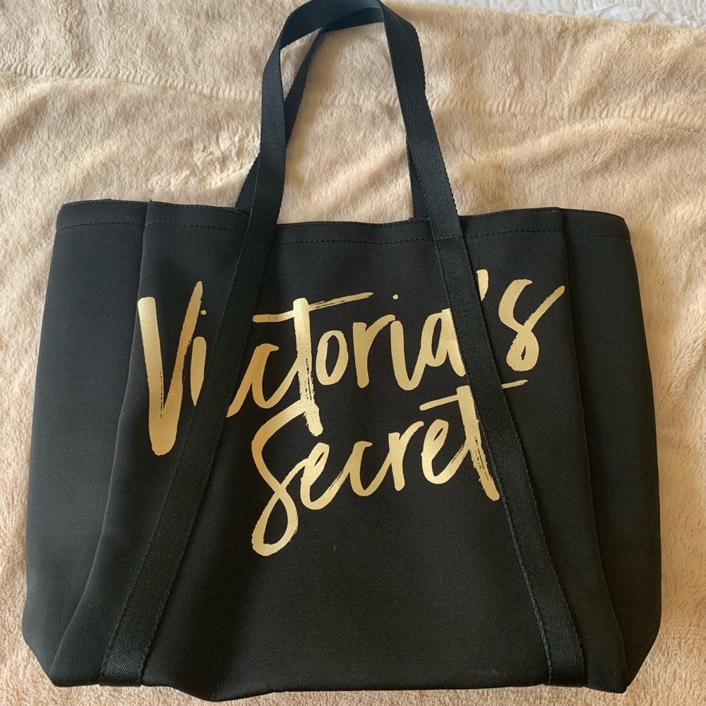 VS cooler tote